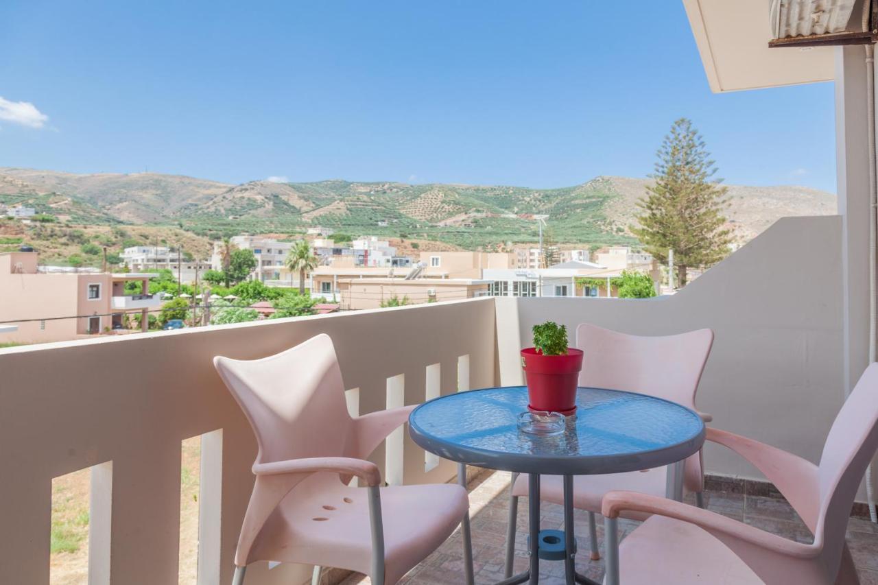 Sea View Apartament *